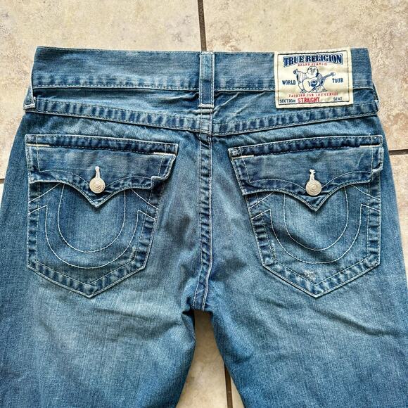 True Reglion Womens size 32 x 26 Straight High Rise Jeans Denim - Picture 9 of 13